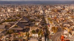 Advice for Surviving the Battle Royale in Fortnite