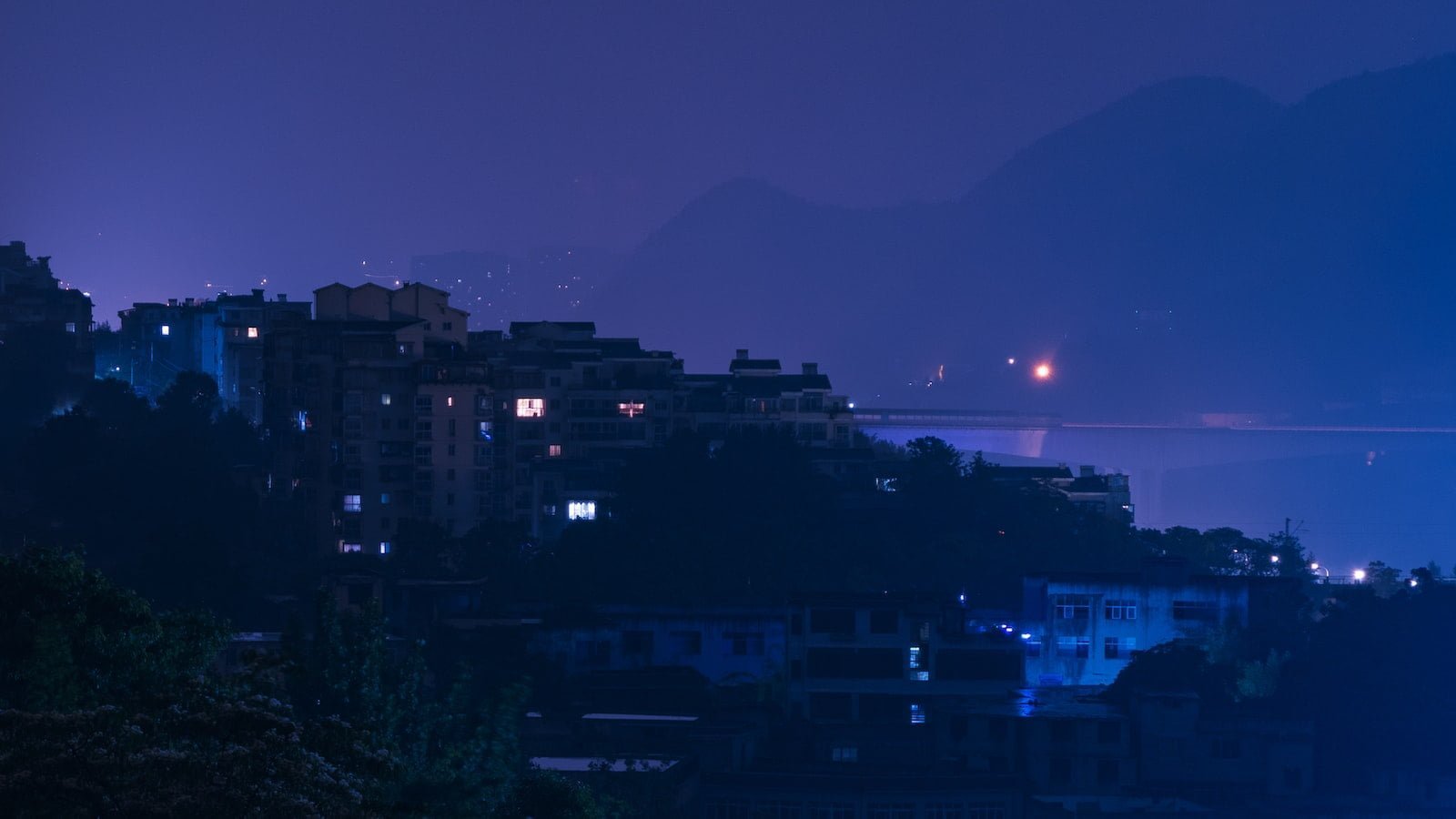 Handling Lag Spikes in Minecraft Handling Lag Spikes in Minecraft