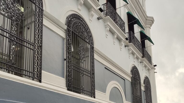 Tab Glitching in Roblox: An Overview Tab Glitching in Roblox: An Overview